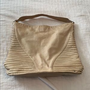Cream shoulder bag